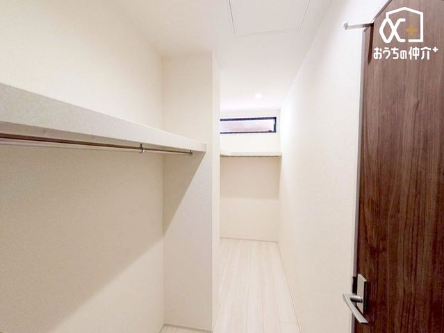 ���[ �傫�ȃE�H�[�N�C���N���[�[�b�g�t�ł��B��������m�������[�\�ł��B