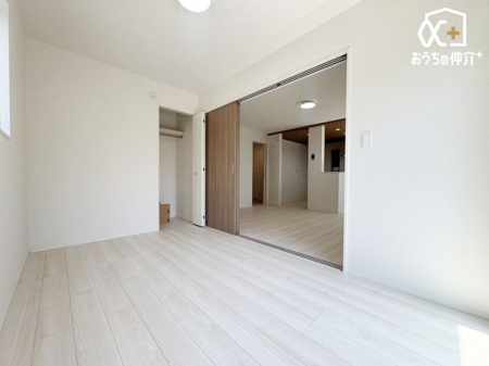 ���̑� ���r���O���m��