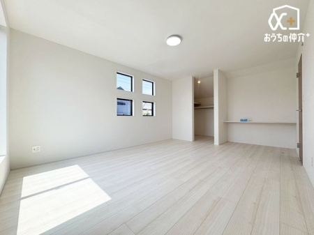 �Q�� �`Room�`�m���̓i�`�������ȃt���[�����O�Ɨ����������F�̕ǂ�����A�C���e���A���l����̂��ƂĂ��y�����ł��ˁI