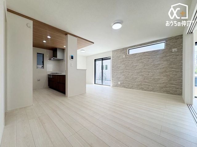 ���r���O ���邢�����������ރ��r���O