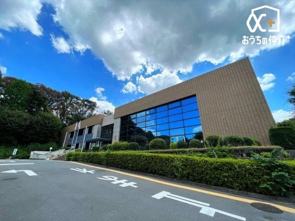 ���ӊ� �����܂��Â���Z���^�[ �k��6���B�}���فA�̈�ق����݂��Ă���A�g�����肪�ǂ��ł��B�s�����̏o����������̂ŁA���I���ނ����񂹂�̂��֗��ŏ�����܂��ˁI 450m