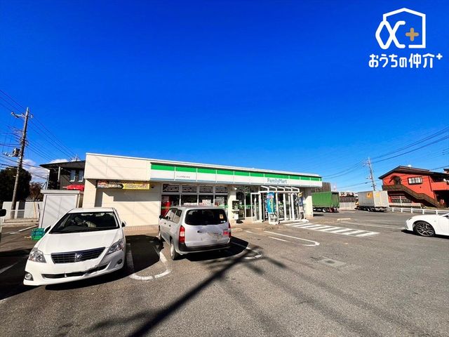 ���ӊ� �t�@�~���[�}�[�g�@�ӂ��ݖ�T�v�ۓX �k��11���B24���ԉc�Ƃ̃R���r�j�G���X�X�g�A 870m