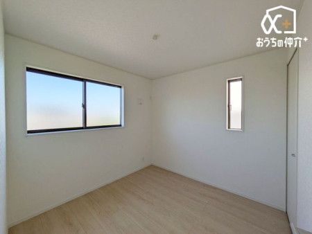 �Q�� -