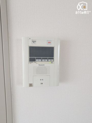 ���̑� �h�Ɩʂł����S��TV���j�^�[�t���C���^�[�z���ł��B