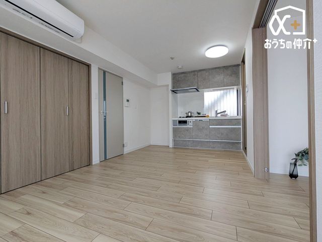 ���r���O �傫�ȑ����炽���Ղ�z�����������ޖ��邢���r���O�B�Ƒ��c���⃊���b�N�X�^�C���ɍœK�ȊJ�������ӂ���Ԃł��B