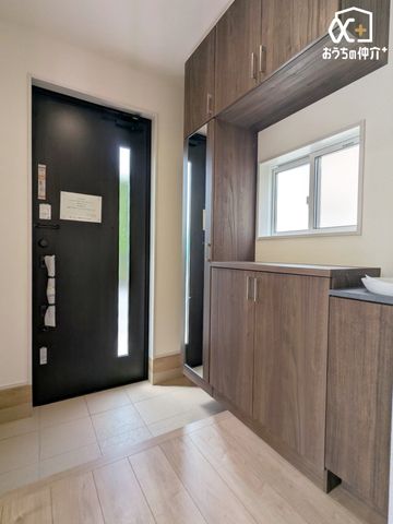 ���� �p���t���̃V���[�Y�{�b�N�X�ŁA�C�⏬��������������[���Ȃ���A���o�����O�̑S�g�`�F�b�N���X���[�Y�ɁB���ւ��X�b�L�������A�����̐g�x�x�����K�ɂȂ�܂��B