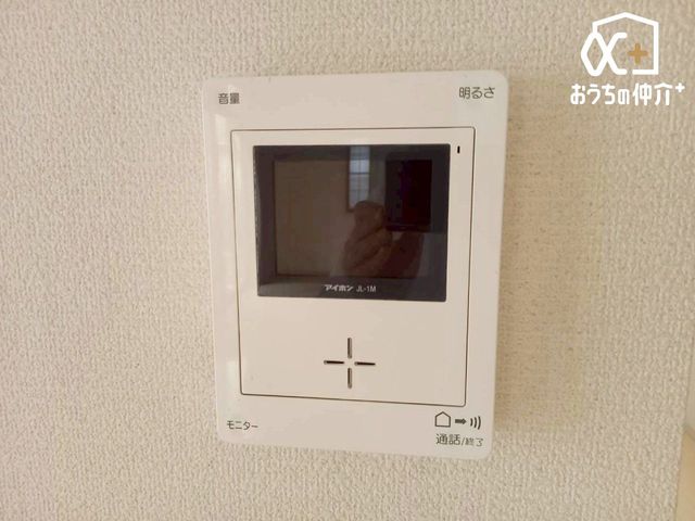 ���̑� �h�Ɩʂł����S��TV���j�^�[�t���C���^�[�z���ł��B