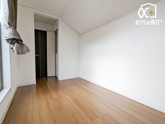 �Q�� �o���R�j�[�ɖʂ������邢�������ŊJ����������܂��B