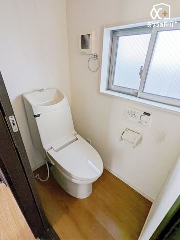 �g�C�� �����̂���2�K�������֍��t�g�C���ł��B