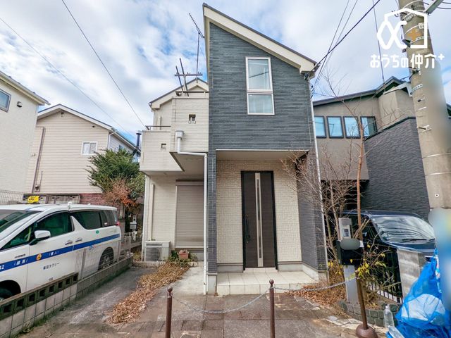 ���n�O�ώʐ^ �������V�h���w��䑐�x�w���p�`�o�X�ւɂĂi�q�������E�����r�ܐ����p�\�������{�݁E���Ǝ{�݂��[�������w�Z�E�������߂��q��Ăɂ��D�����Z��