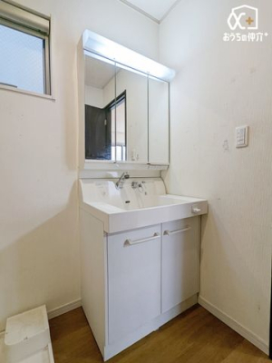 ���ʑ�E���ʏ� �L�X�Ƃ������ʃX�y�[�X�ŁA�Z�������̎x�x���X���[�Y�ł��I