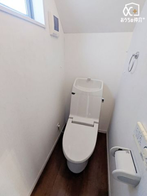 �g�C�� �V���v���ȓ����̃X�b�L���Ƃ���1�K�g�C���ł��B