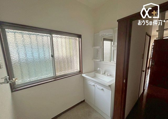 ���̑� ����@�u��̗l�q�@�����̂�������X���[�Y�ɍs�������ł��ˁI���Ɏ��[�I�Ȃǂ�ݒu���āA���K�őf�G�ȋ�Ԃ������艺�����B