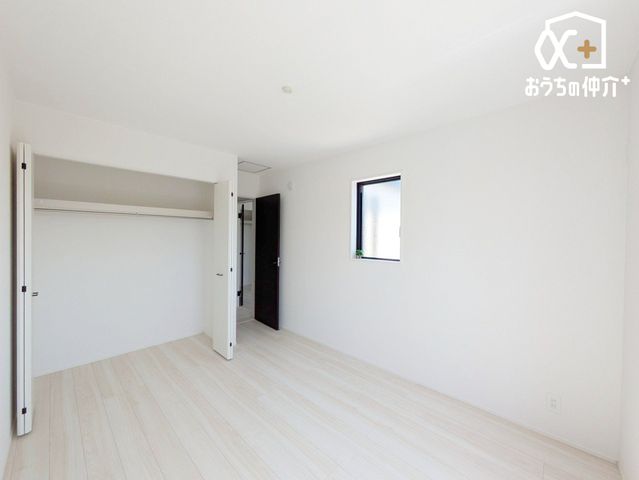�Q�� -