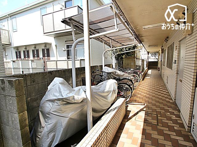 ���̑� ���֏�͉����t���ŉJ�̓��ł��G��邱�ƂȂ����S�ł��B�܂��A�Ă͏����z�˂�������򉻂�����Ă���܂��B