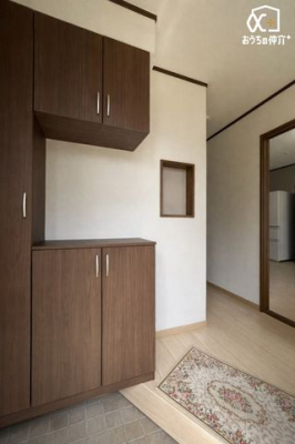 ���� �L�X�Ƃ�����ϖ��͓I�Ȍ��ւ̏Z��ƂȂ��Ă���܂��B���Ƒ��݂Ȃ��񂪋C�����悭�A���Ă������ԂƂȂ��Ă���܂��B���[�͂��\������̂Ō��֎��肪�X�b�L���ƕЕt���̂��A���ꂵ���|�C���g�ł��ˁB