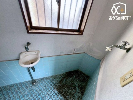 ���ʑ�E���ʏ� ����@�u��̗l�q�@�����̂�������X���[�Y�ɍs�������ł��ˁI���Ɏ��[�I�Ȃǂ�ݒu���āA���K�őf�G�ȋ�Ԃ������艺�����B