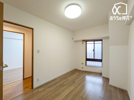 �q������ -