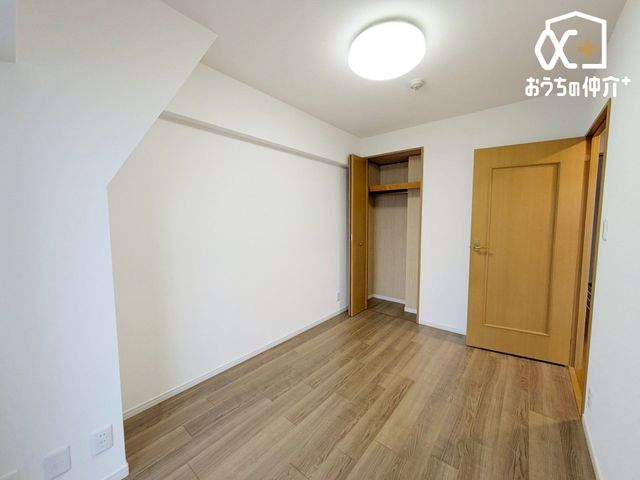 �q������ -