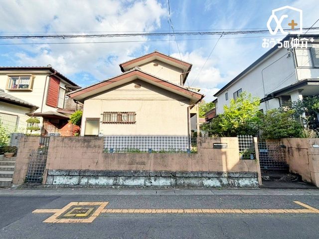 ���n�y�n�ʐ^ ���z�����Ȃ��ɂ����D���ȃn�E�X���[�J�[�Ō��z�\�I���̃}�C�z�[���������I���`�n�͌`�������Ă��邽�߁A�����̔z�u��f�U�C�������R�ɍs���܂��B�����̊p�x��Ԏ��̐��������Ȃ��A�y�n��L���Ɋ��p�ł��܂��I