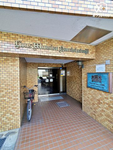 �G���g�����X �Ǘ��͑S���ϑ��i���΁j�ŁA����Ǘ��̑̐��������Ă��܂��B