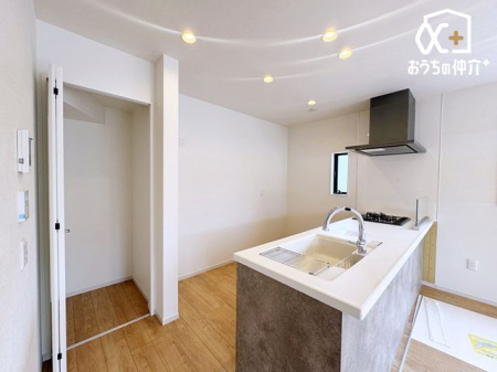 �L�b�`�� -