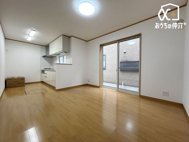 ���r���O ������̃��r���O�_�C�j���O