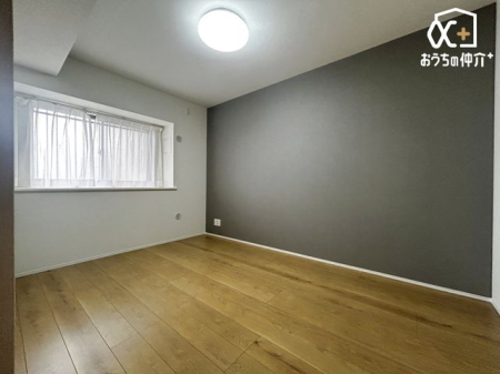 �Q�� -