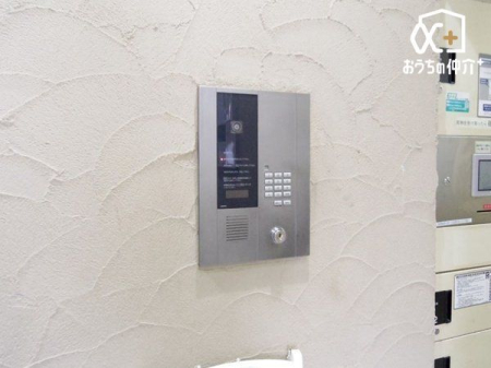 �G���g�����X ���S�̃I�[�g���b�N�}���V�����B