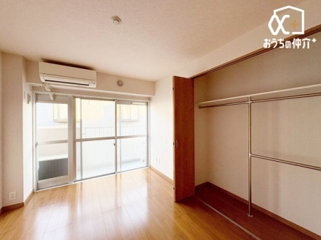 ���̑����� ���ɂ����r���O�̑����Ԃɂ��g���鎩�R�x�̂���m���B