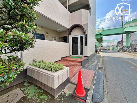 �G���g�����X �`Entrance�`���L�{�݁E�~�n�͂�����Ƃ������̍s���͂��������ɂȂ�܂��B�����x���n�ɑ����^�΂�Ă݂܂��񂩁H