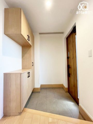 ���� �����t���̃V���[�Y�{�b�N�X�t���ł��B�C�⏬��������������[�ł���̂ŁA���ւ��X�b�L�����������̐g�x�x�����K�ɂȂ�܂��B