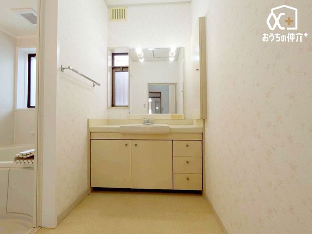 ���ʑ�E���ʏ� -