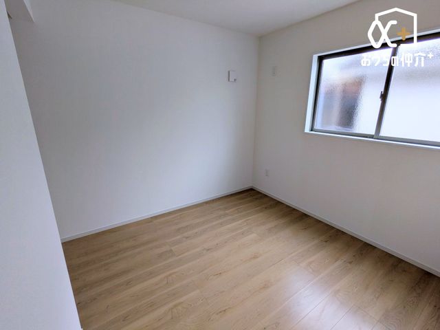 �Q�� ��Q���Ƃ��Ďg�������Ȃ������ł��B�L�߂̍��Ǝ��[�B�o���R�j�[�ɖʂ��A�J���������Ղ�ȃv���C�x�[�g��Ԃł��B