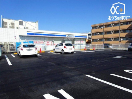 ���ӊ� ���[�\���������ŋv�ے��꒚�ړX �k��10���B24���ԉc�Ɓ@�{���X�������Ɉʒu���Ă��܂��B ���ٓ���z�b�g�X�i�b�N�A�J�t�F�Ȃǂ̈��ݕ���̔����Ă��܂��B 760m