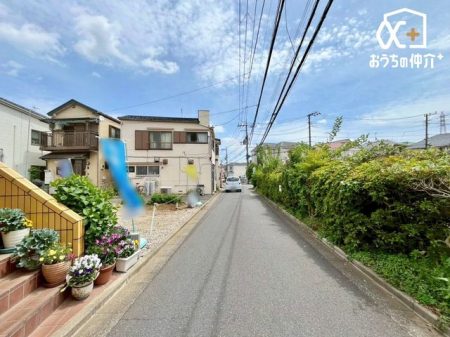 ���n�y�n�ʐ^ ������悤�Ȑ��w�i�ɁA���z�̉��b�𑶕��Ɏ󂯂�B�L�т₩�ŊJ���I�Ȓ��]�ƁA�����Ղ�ƍ~�蒍���z���ɁA�����ɏZ�܂��ґ�������Ǝ������Ē����܂��B