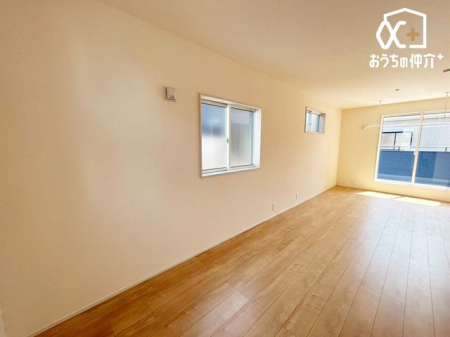 �Q�� -
