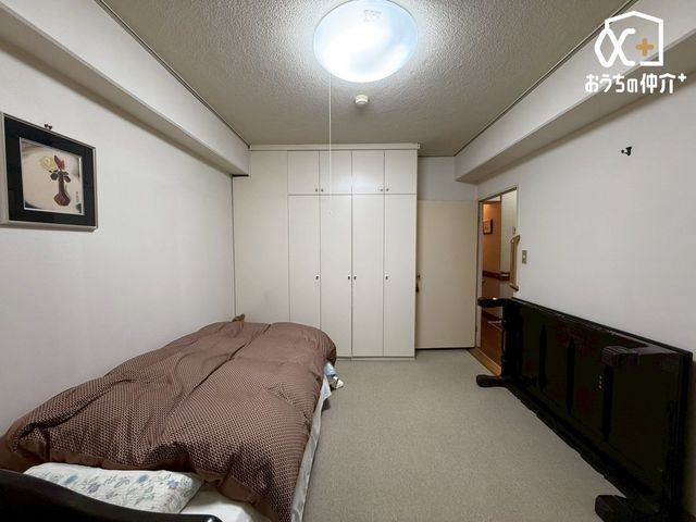 �Q�� �m��