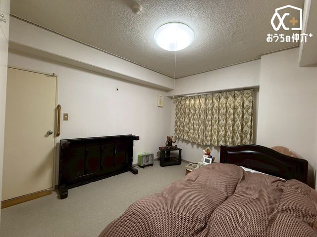 �Q�� �m��