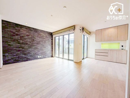 ���r���O ���邢�z�˂��ł��ӂ�郊�r���O�`�Ƒ��c���̎����߂���LDK�ł��B������������Ԃł������Ɗ�����J���������́B���₩�Ȗ����𑗂邱�Ƃ��ł����Ԃł��B