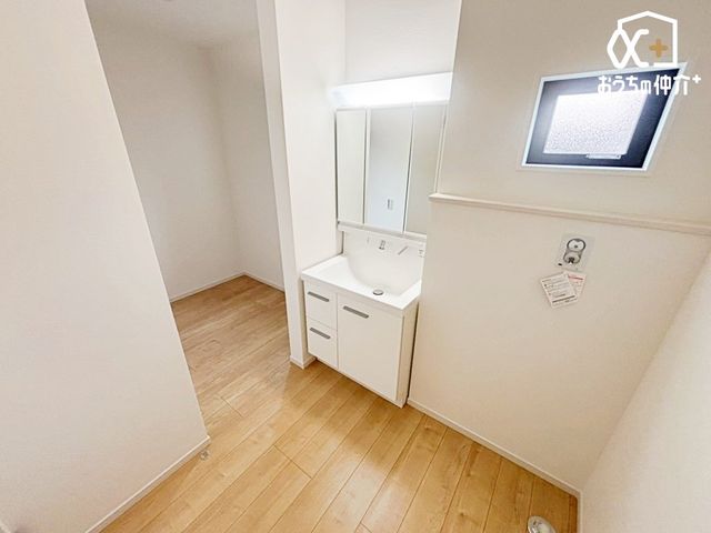 ���ʑ�E���ʏ� ���r���O