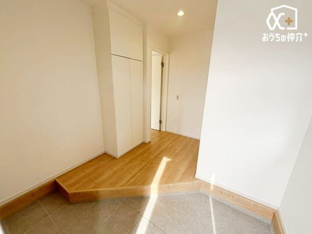 ���� ����