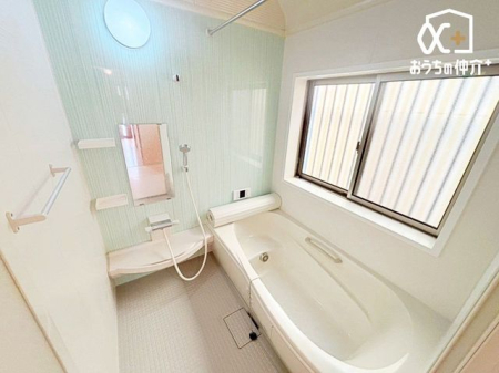 ���� �`�E�`Bath�`�E�`����̔���􂢗����o�X���[���B�V�����[�h�̐l�����������̂������o�X�^�u�̐S�n�悳�𖡂���Ă݂ẮB�����Ɩ����A�A���Ă��Ă���̎��Ԃ���w�y���݂ɂȂ�͂��ł��B