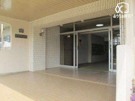 �G���g�����X ���p�{�݁A�~�n�͂�����Ƃ������̍s���͂��������ɂȂ�܂��B�����x���n�ɑ����^�΂�Ă݂܂��񂩁H���ЃX�^�b�t�����ē��������܂��B