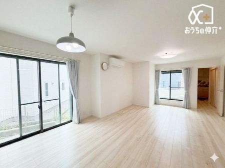 ���r���O CG�ɂ��Ƌ�������H���{���Ă���܂��B