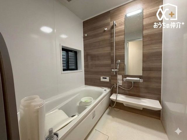 ���� CG�ɂ��Ƌ�������H���{���Ă���܂��B