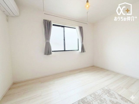 ���̑� CG�ɂ��Ƌ�������H���{���Ă���܂��B