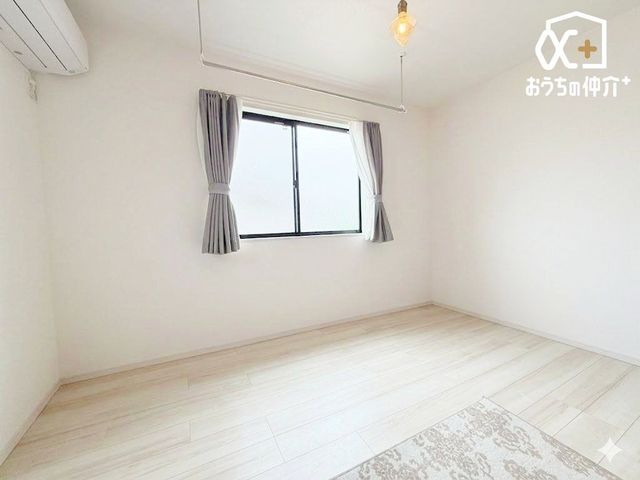 ���̑� CG�ɂ��Ƌ�������H���{���Ă���܂��B