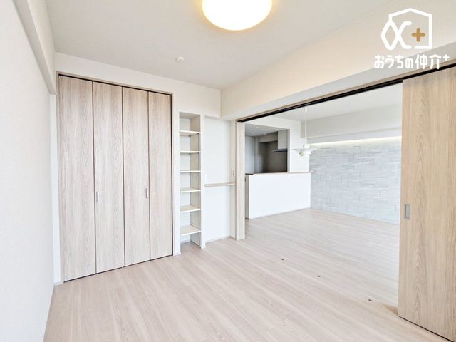 ���̑� �t���L�V�u���^�C�v�̗m���́A�h�A���Q����A�������������Q�������Ă��g�p�\�ł��B���q�l�̕׋�������A�e�����[�N�X�y�[�X�Ƃ��Ă��g�����������܂��B