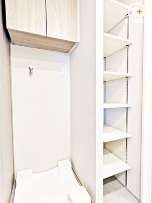 ���ʑ�E���ʏ� �������̂�����ʁ����󁕒E�߃X�y�[�X�ł��B��Ƃ�̂����Ԃł����C���̂����ւ����炭�炭�ł��B